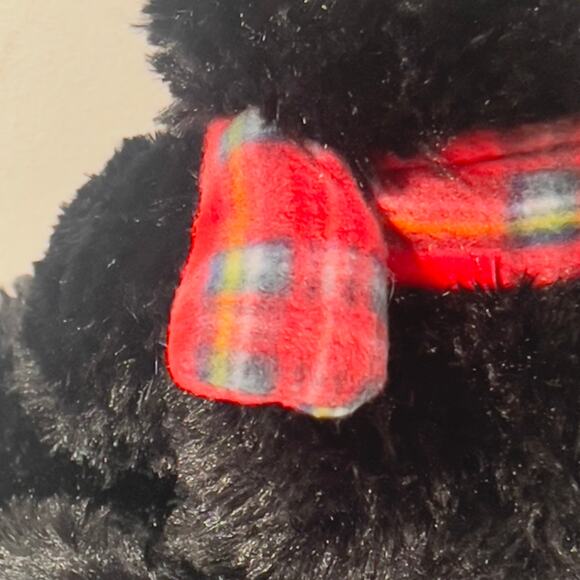 Amerll Black Soft Cuddly Sitting Bear with Plaid Scard Large Snout Plastic Eyes - Picture 9 of 13